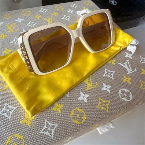 louis vuitton zonnebril goud|Sunglasses Collection for Men .